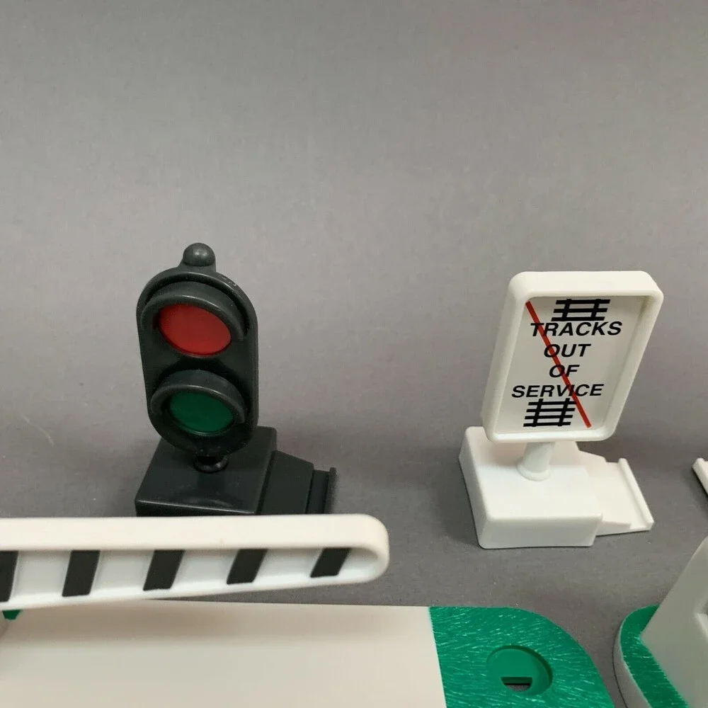 7-11163‎ Lionel Little Lines Billboard Signs Signals Replacement Add-on